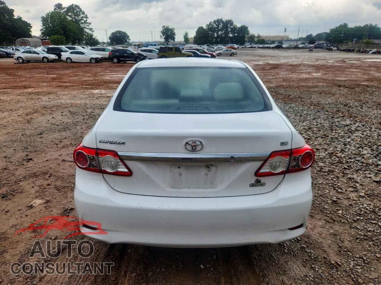 TOYOTA COROLLA 2011 - 2T1BU4EEXBC740978