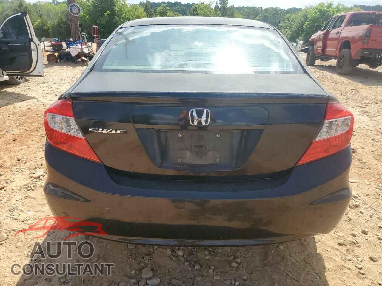 HONDA CIVIC 2012 - 2HGFB2F83CH545012