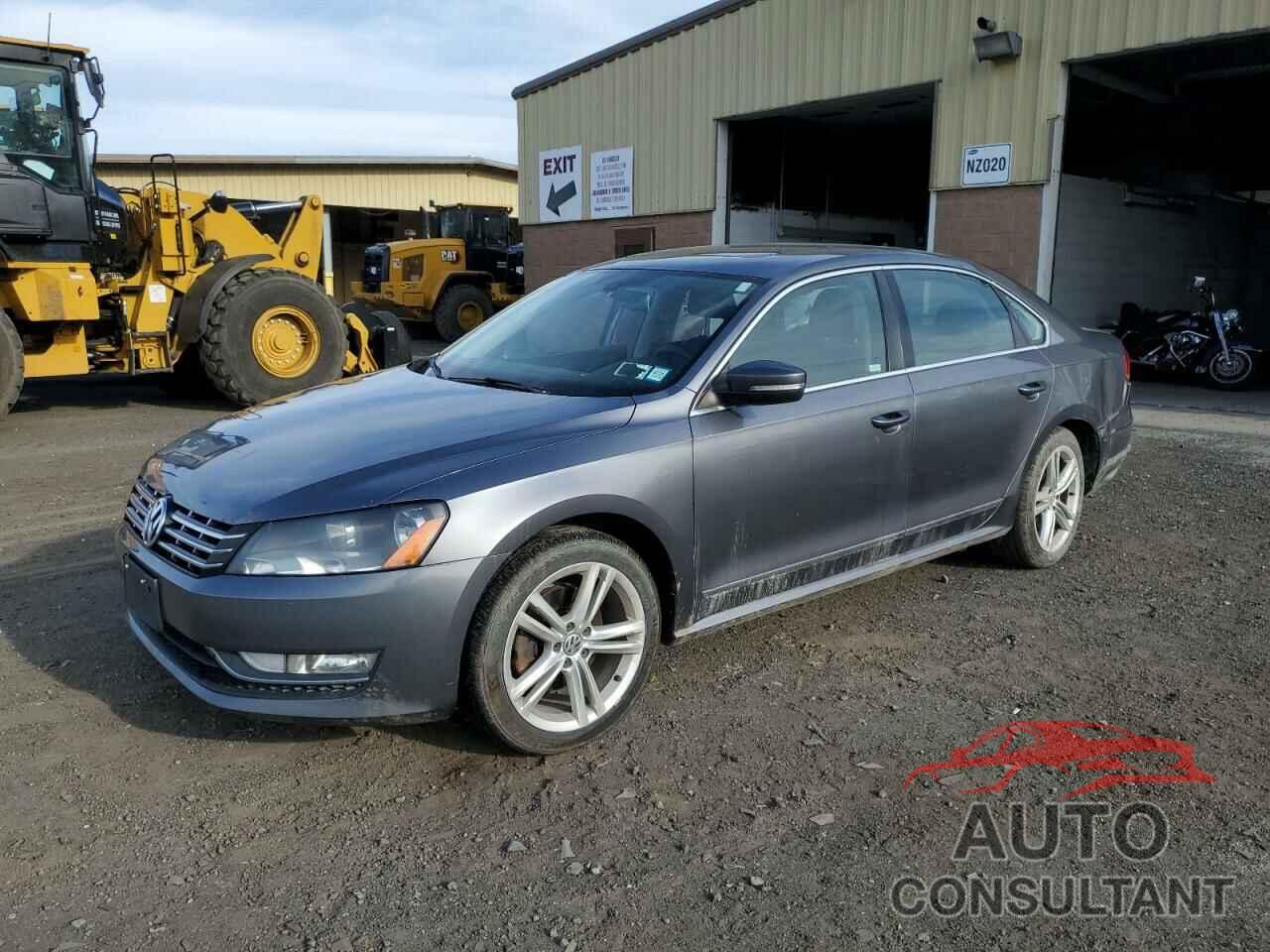 VOLKSWAGEN PASSAT 2013 - 1VWCN7A32DC052618