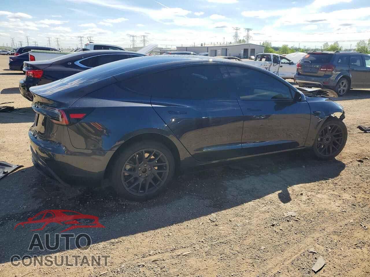 TESLA MODEL 3 2025 - 5YJ3E1EA5SF054288