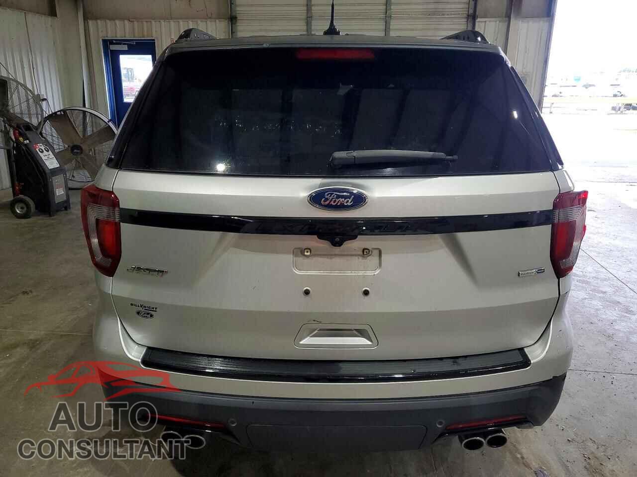 FORD EXPLORER 2018 - 1FM5K8GT1JGB07884