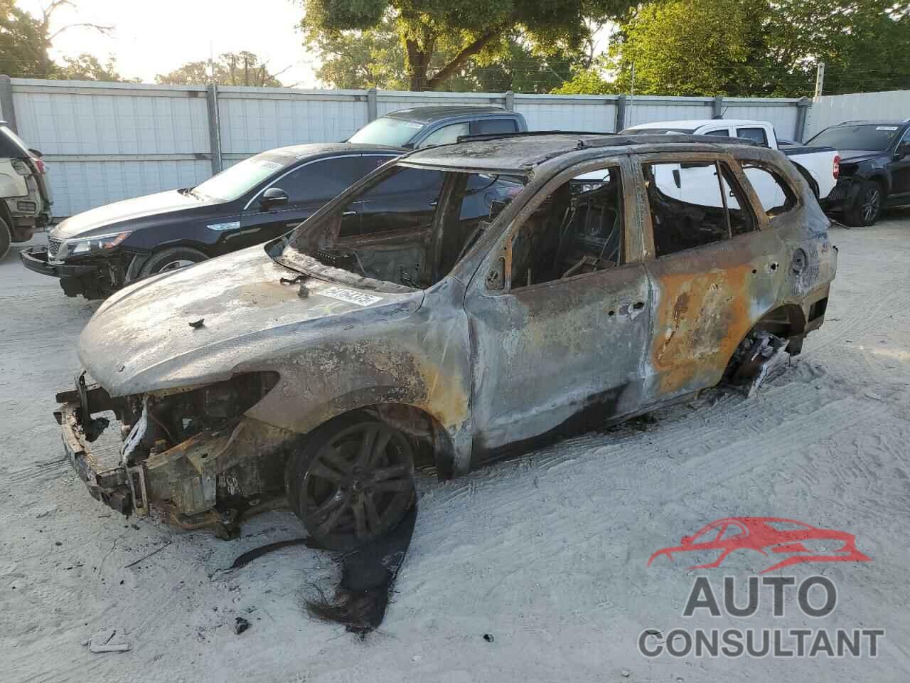 HYUNDAI SANTA FE 2011 - 5XYZH4AGXBG061632