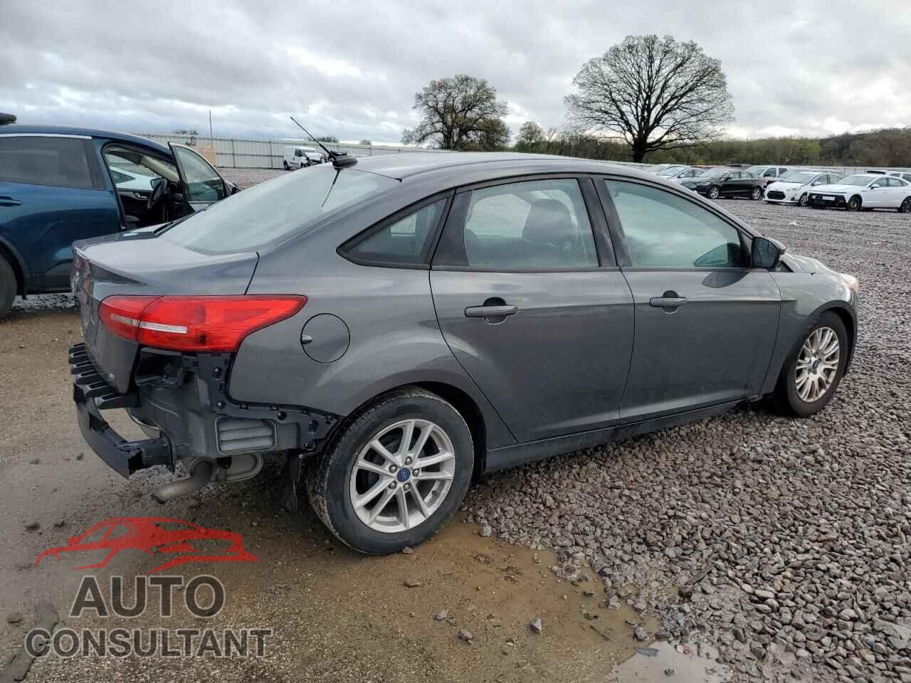 FORD FOCUS 2017 - 1FADP3F2XHL304881