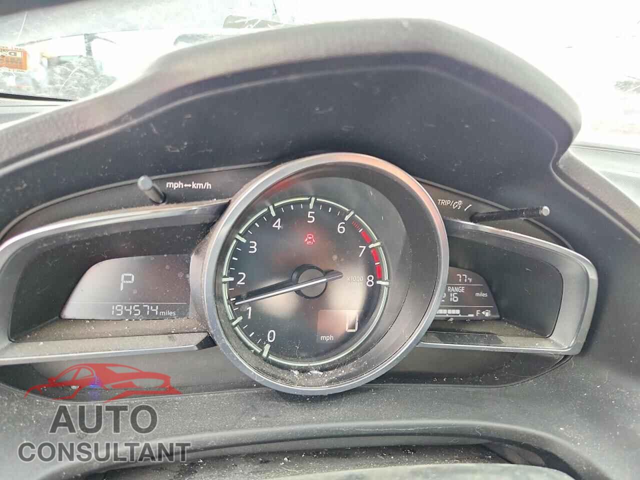 MAZDA 3 2017 - JM1BN1W33H1104344