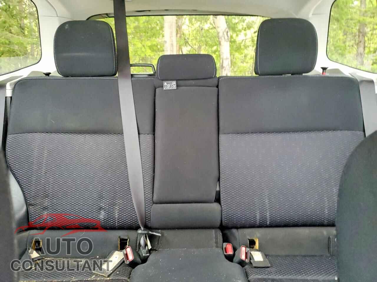 SUBARU FORESTER 2015 - JF2SJCCC4FH593824