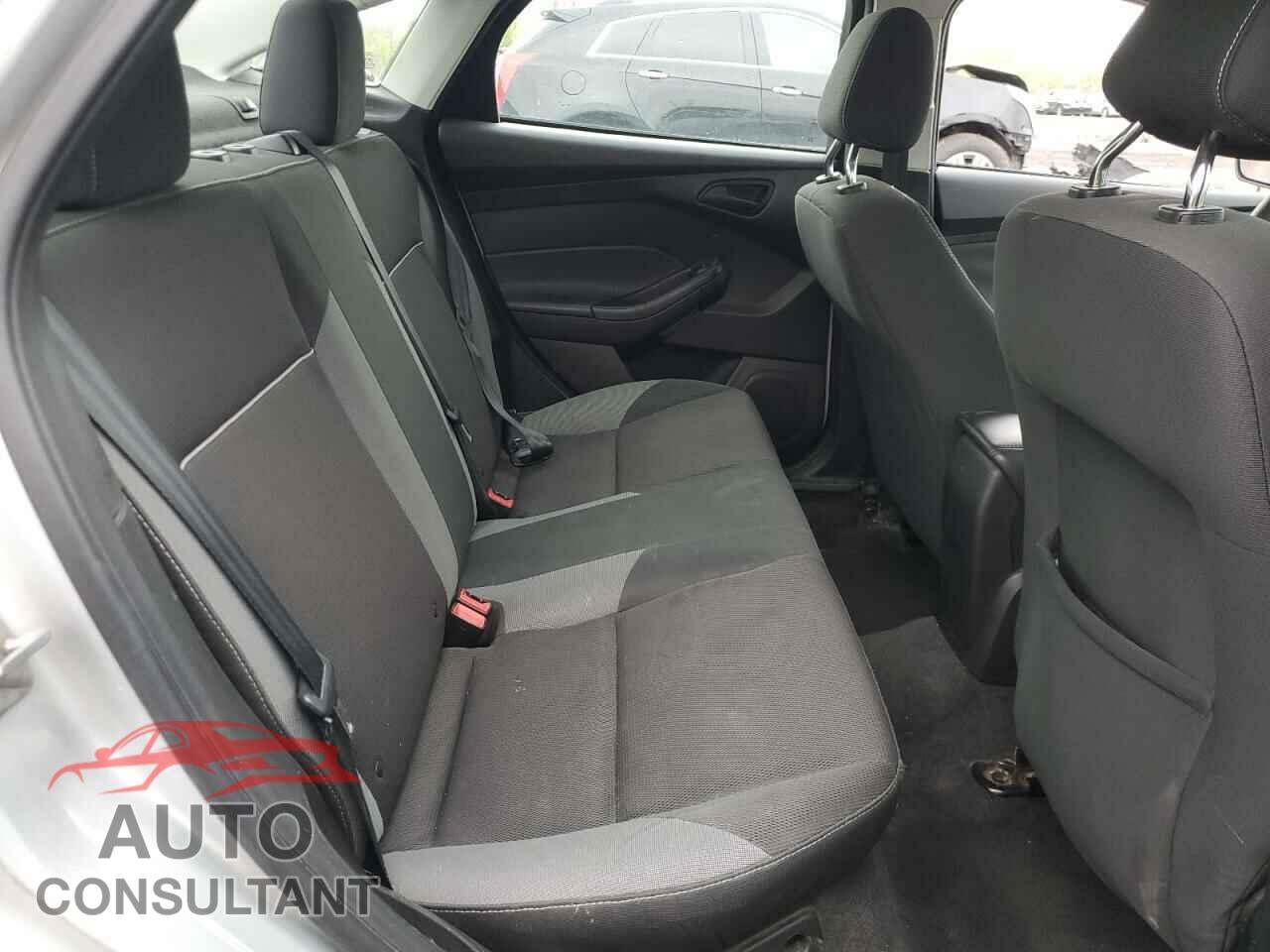 FORD FOCUS 2012 - 1FAHP3F28CL185318