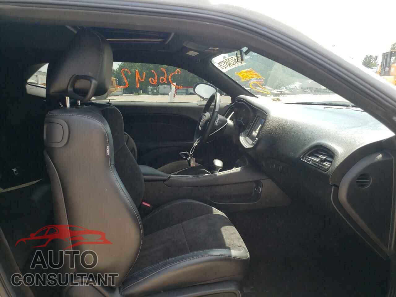 DODGE CHALLENGER 2018 - 2C3CDZFJ9JH111220