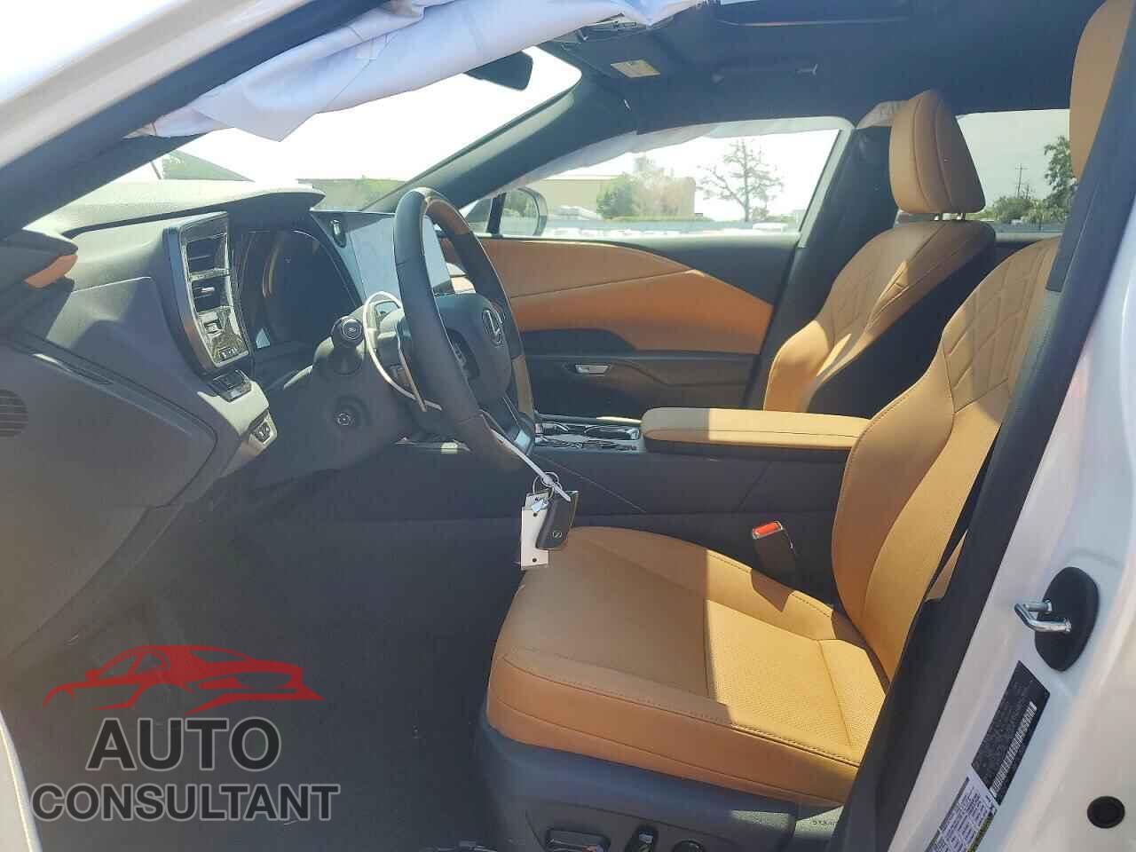 LEXUS UNKNOWN 2025 - 2T2BBMCA5SC072203