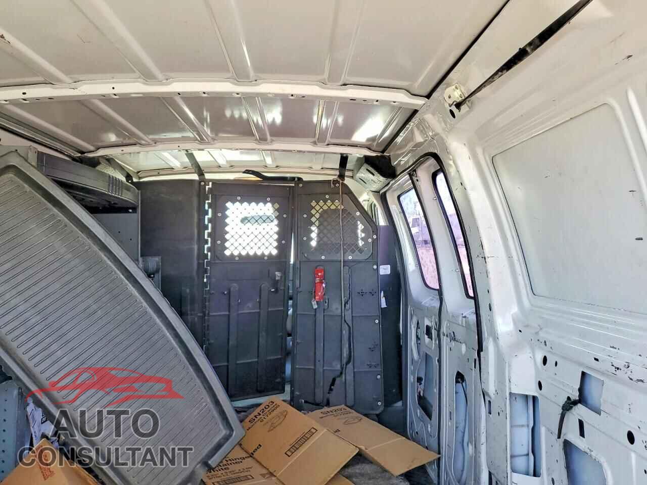 FORD ECONOLINE 2011 - 1FTNE1EL8BDA38426