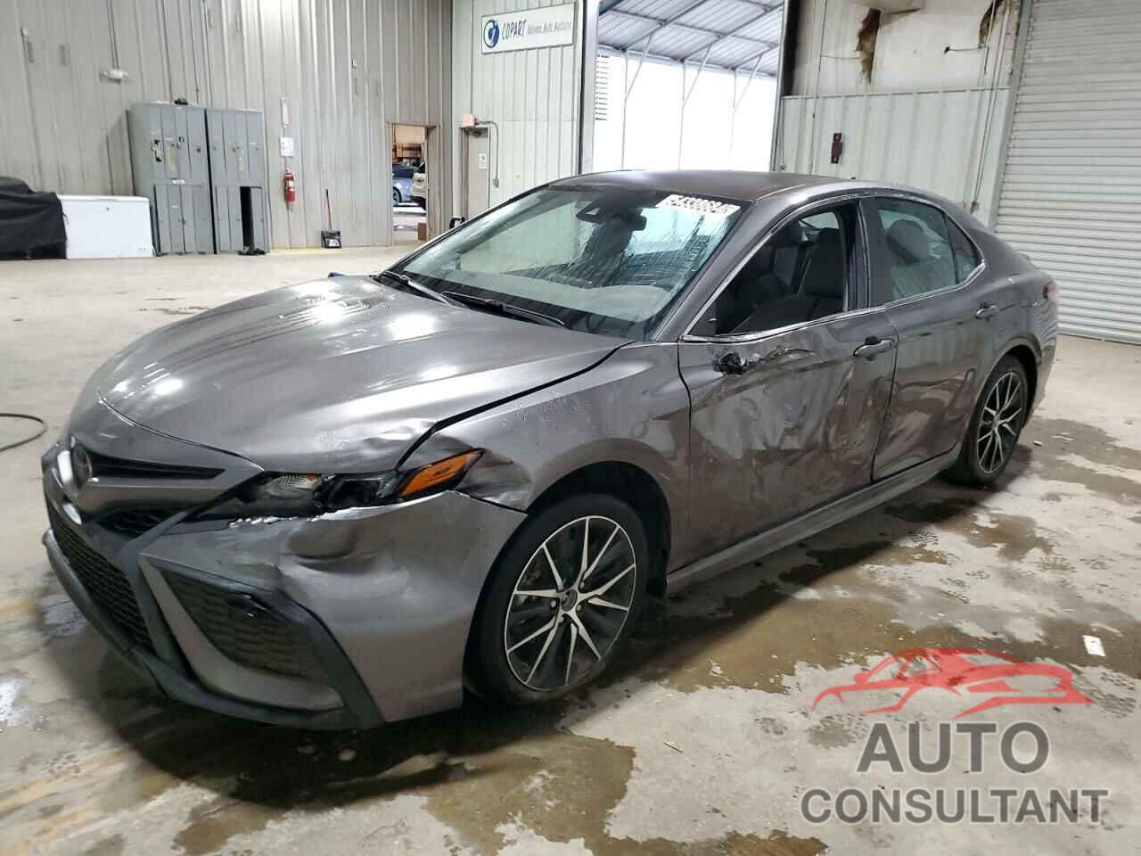 TOYOTA CAMRY 2022 - 4T1G11AK6NU659066