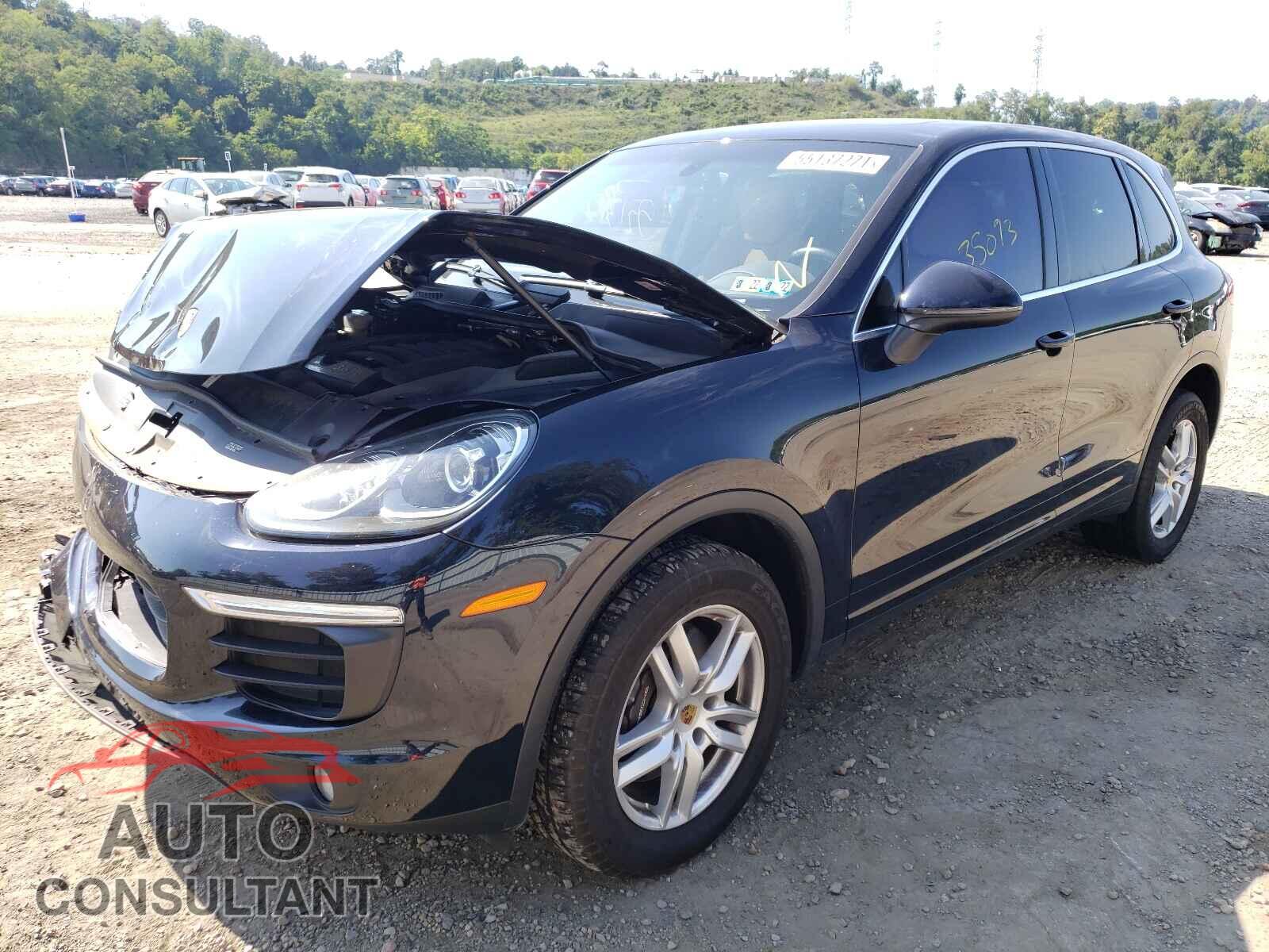 PORSCHE CAYENNE 2016 - WP1AA2A29GKA14117