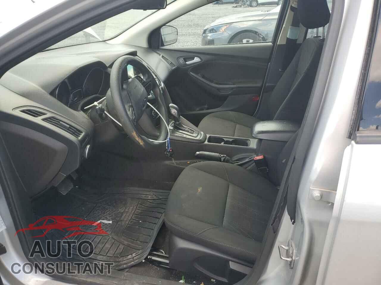 FORD FOCUS 2017 - 1FADP3H21HL345994