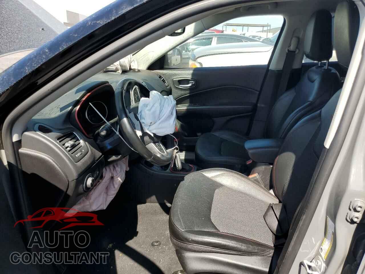 JEEP COMPASS 2021 - 3C4NJDDB2MT597859