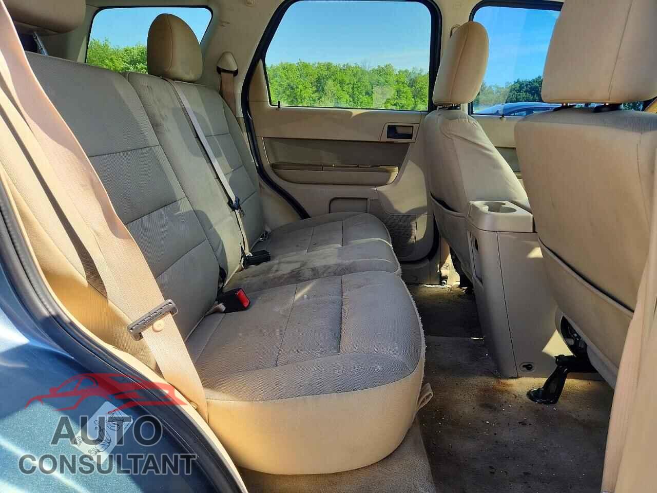 FORD ESCAPE 2011 - 1FMCU0D78BKC30493