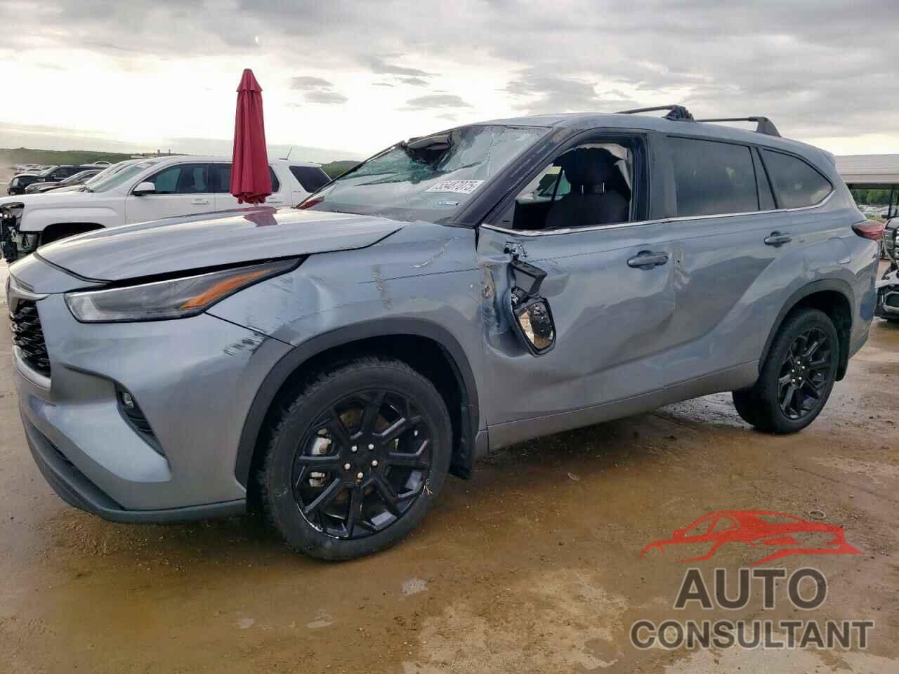 TOYOTA HIGHLANDER 2024 - 5TDKDRAH8RS050628