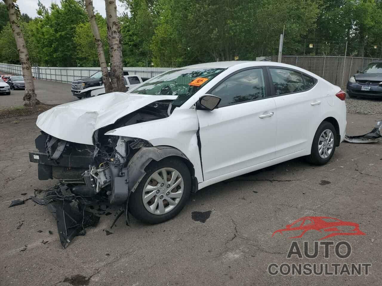 HYUNDAI ELANTRA 2018 - 5NPD74LF6JH215004