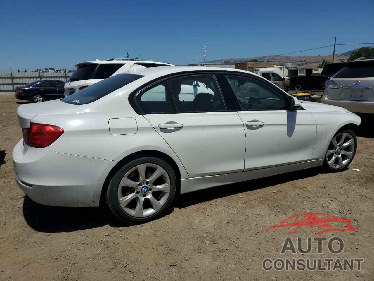 BMW 3 SERIES 2015 - WBA3B1G59FNT05410