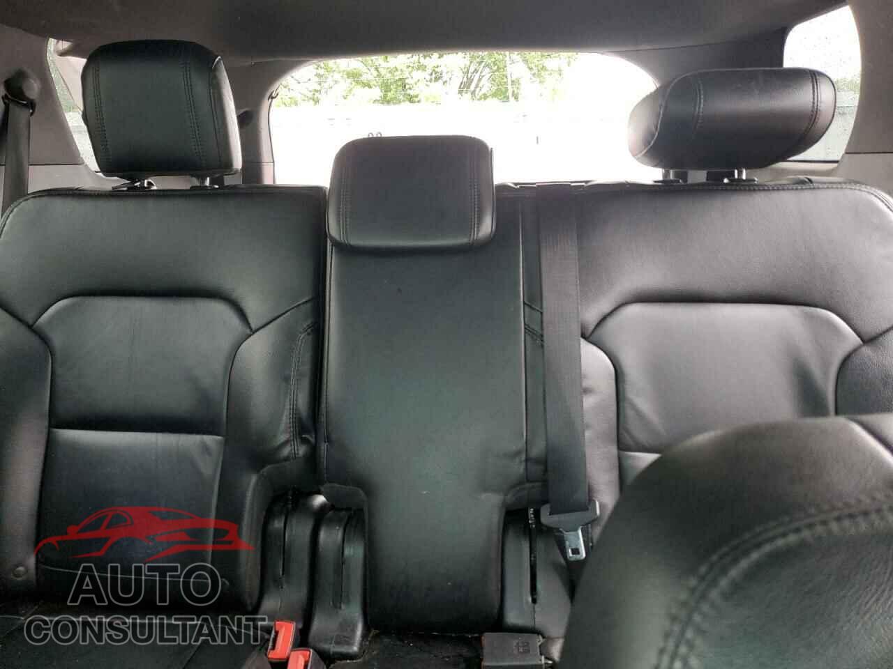 FORD EXPLORER 2017 - 1FM5K8D80HGA67906