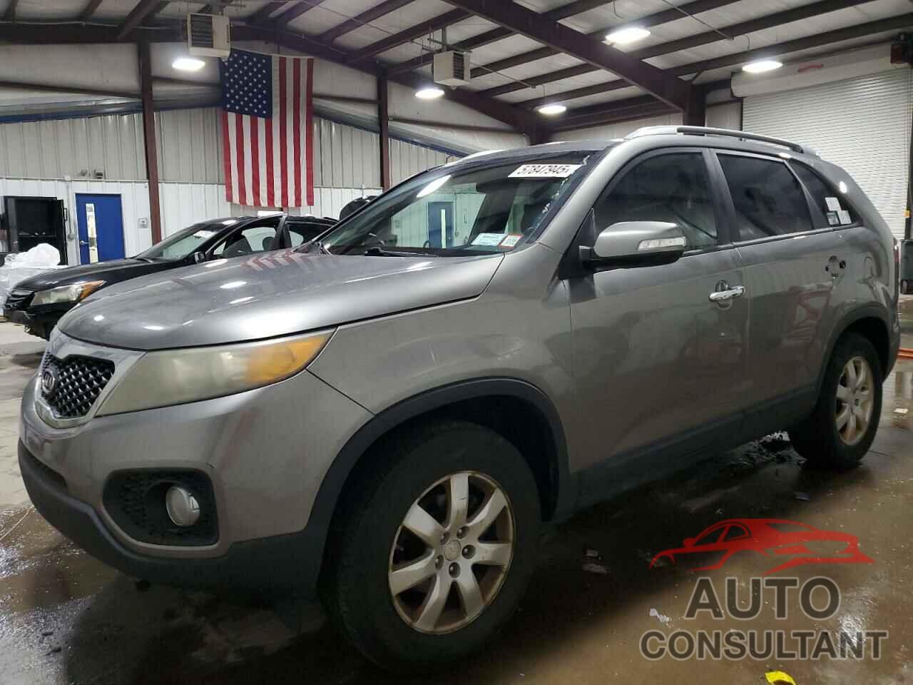 KIA SORENTO 2011 - 5XYKT4A11BG104735