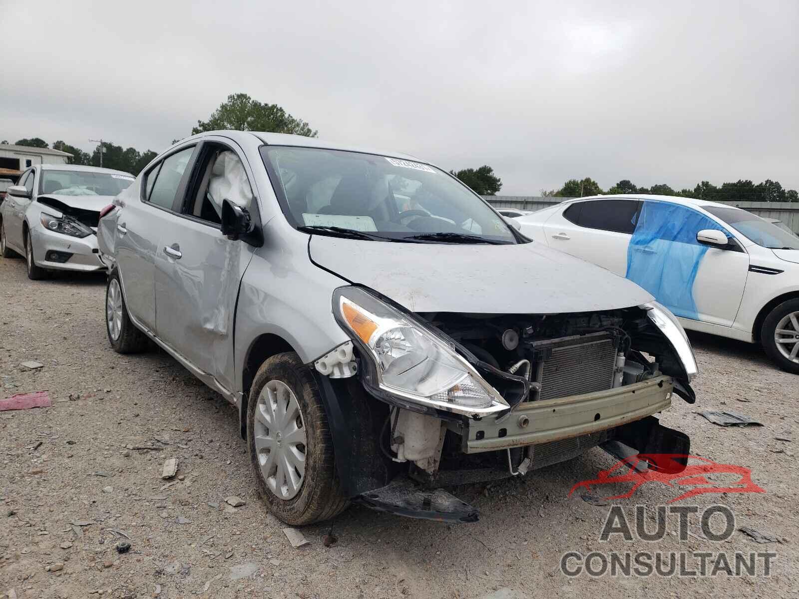 NISSAN VERSA 2017 - 3N1CN7AP1HL902631