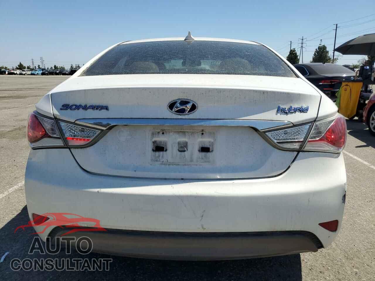 HYUNDAI SONATA 2012 - KMHEC4A46CA042480