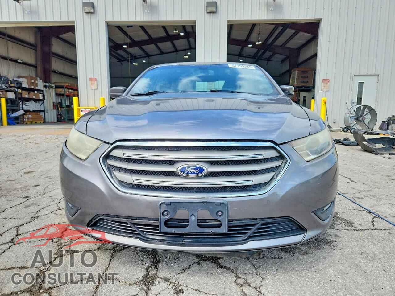 FORD TAURUS 2014 - 1FAHP2E89EG123034