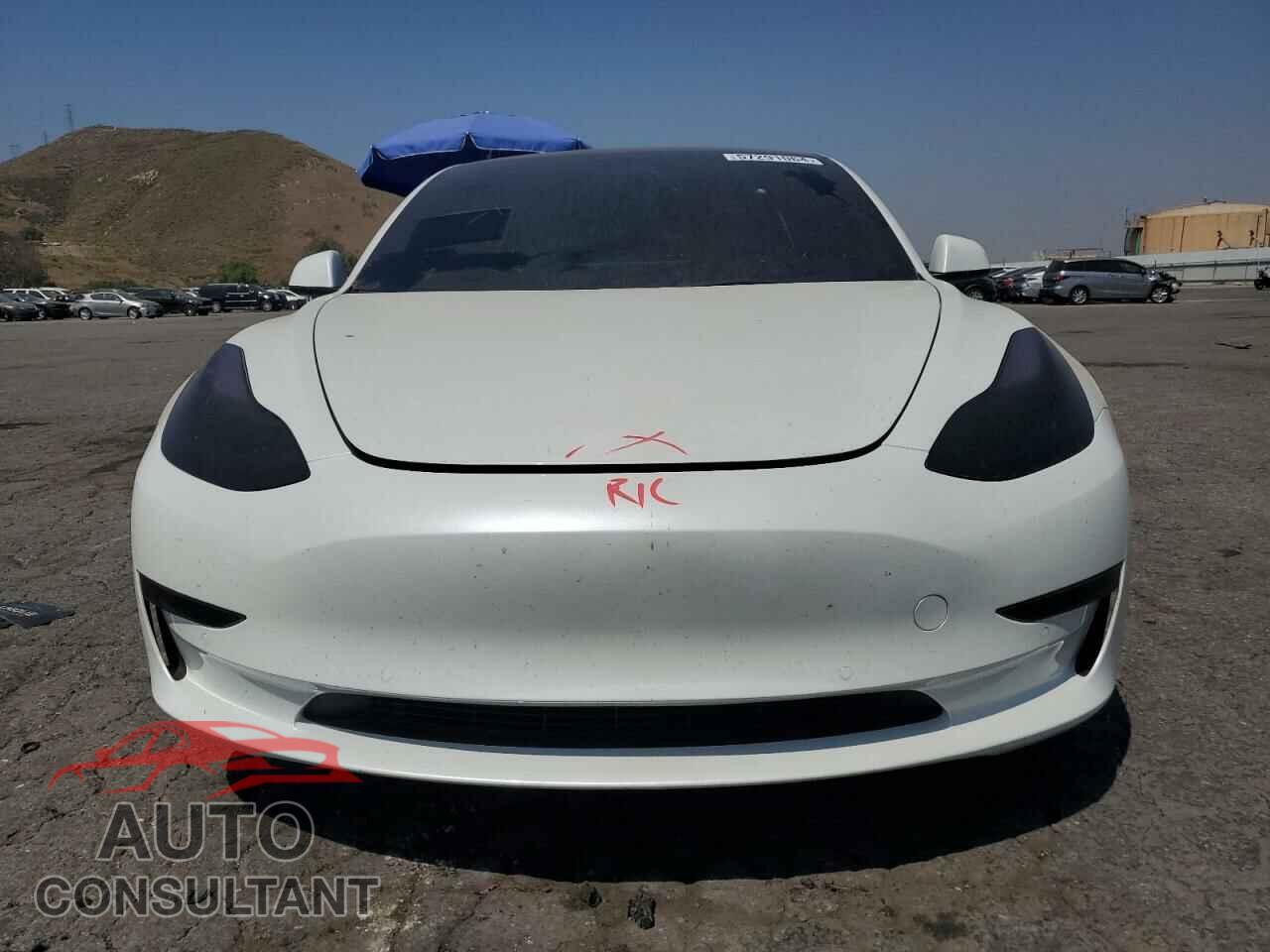 TESLA MODEL 3 2022 - 5YJ3E1EB0NF128357