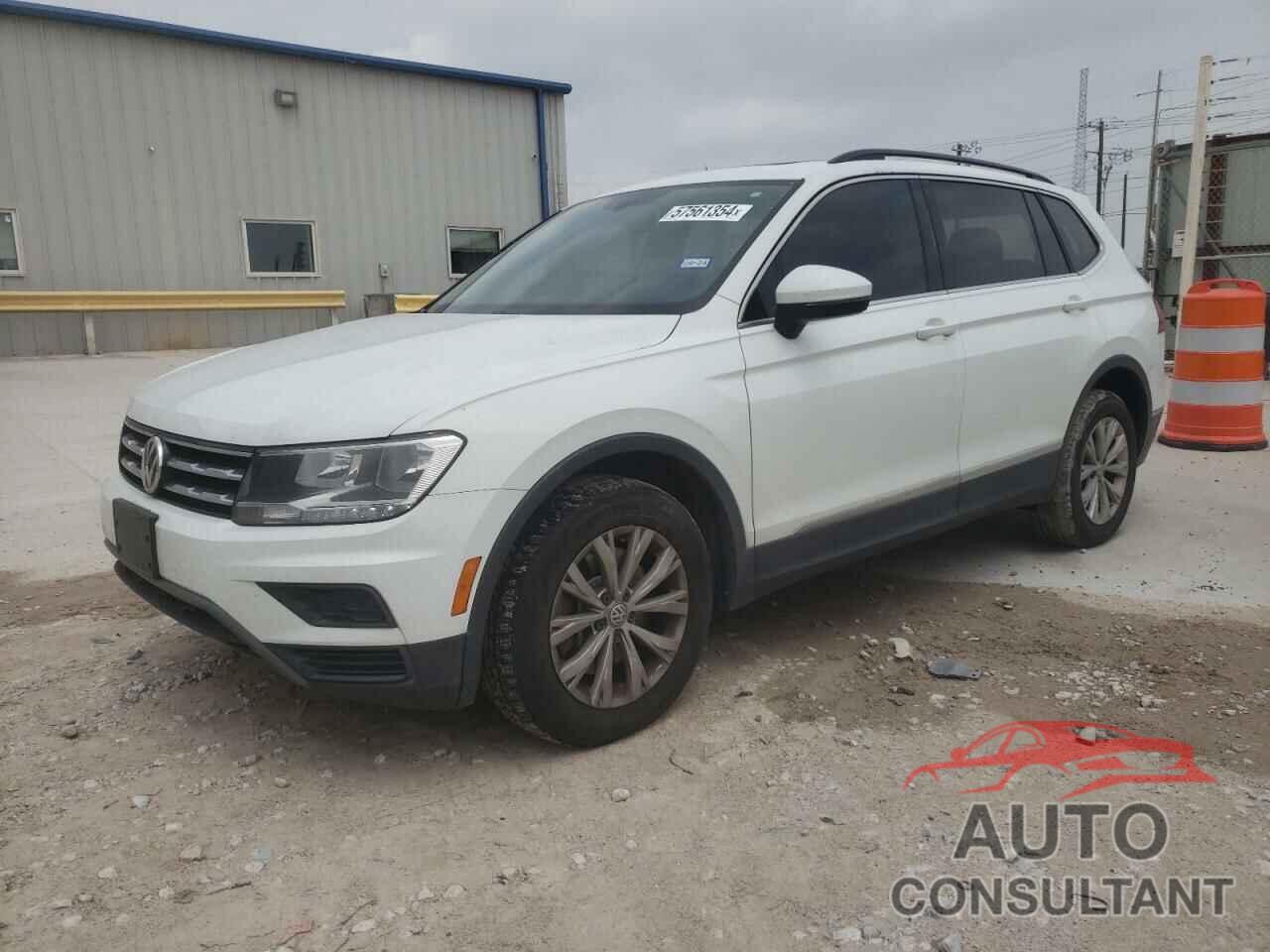 VOLKSWAGEN TIGUAN 2018 - 3VV3B7AX4JM086635