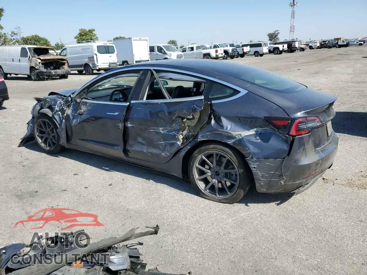 TESLA MODEL 3 2019 - 5YJ3E1EA0KF317190