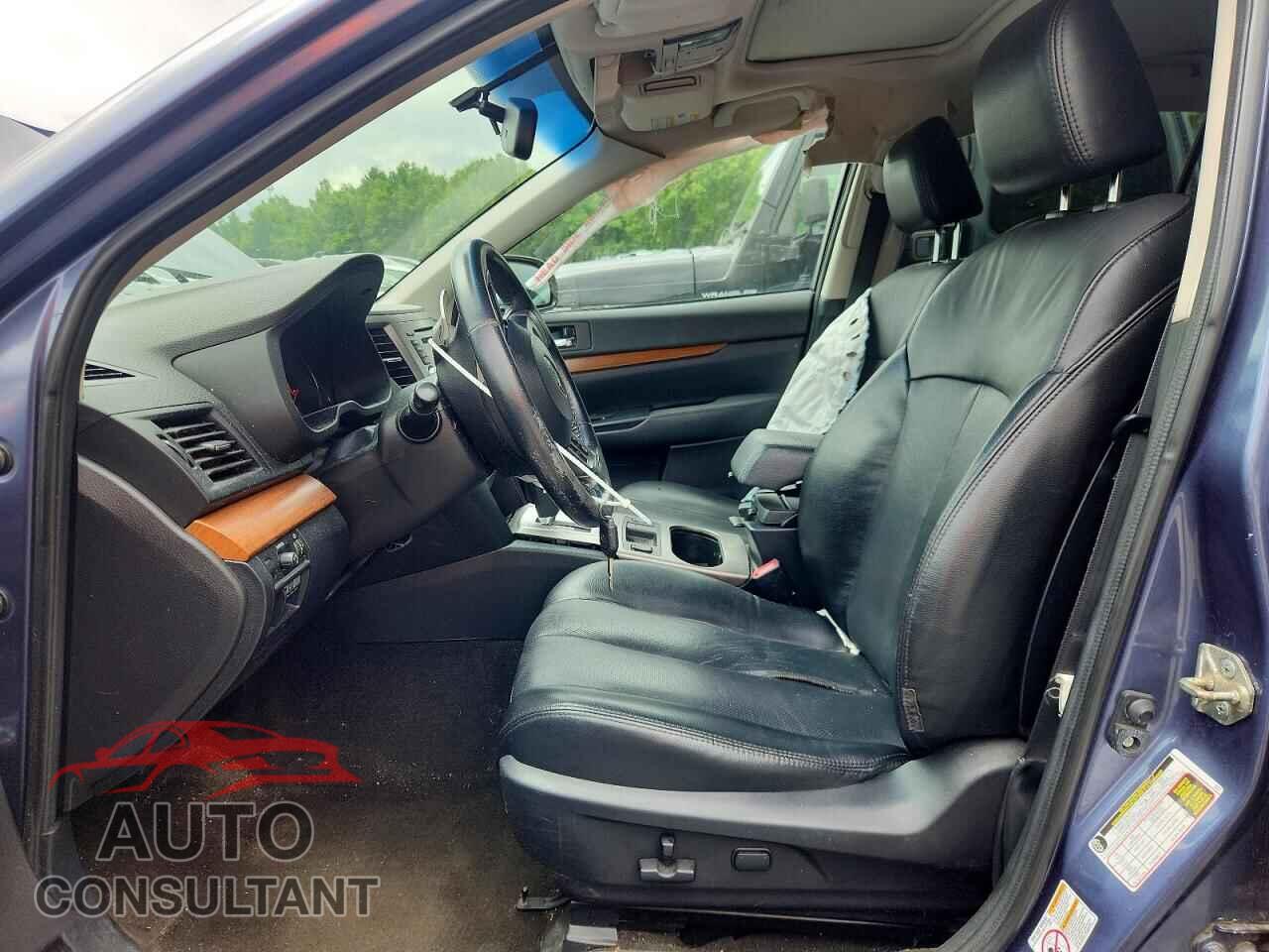 SUBARU OUTBACK 2014 - 4S4BRBLC8E3270496