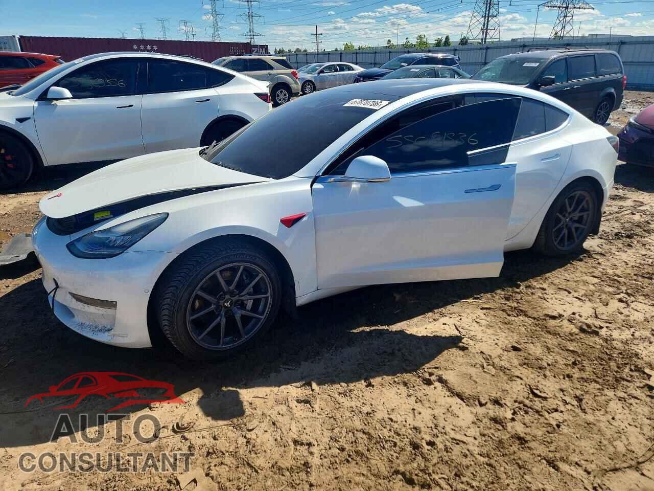 TESLA MODEL 3 2019 - 5YJ3E1EB6KF193807