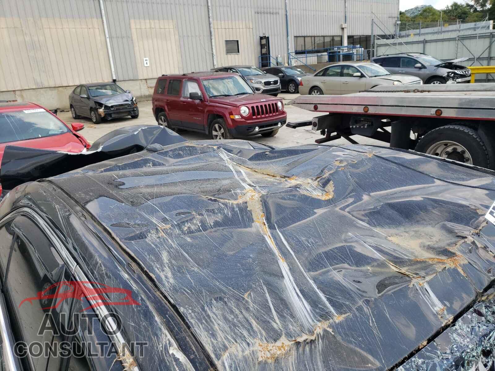 FORD TAURUS 2017 - 1FAHP2E81HG127616