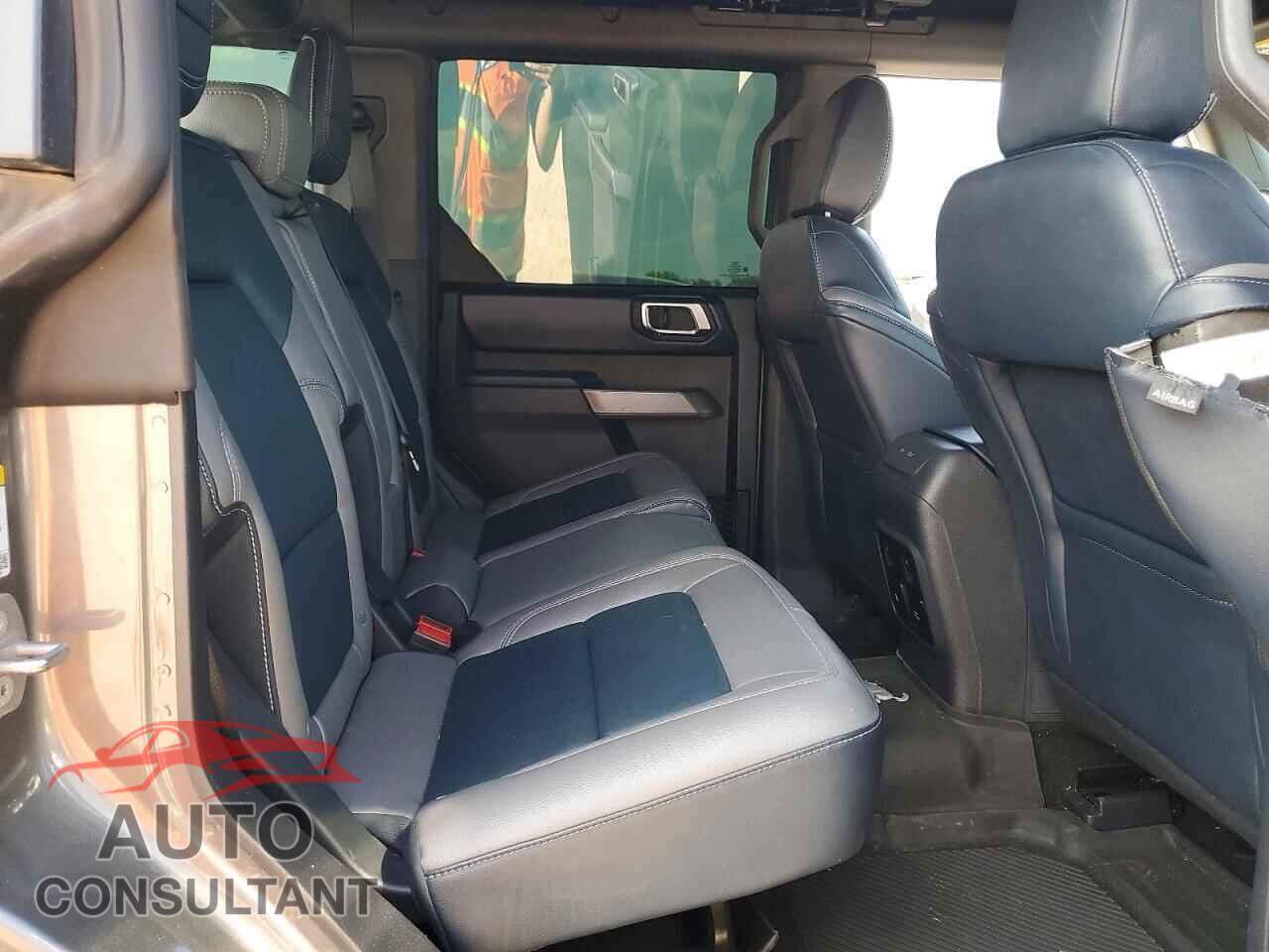 FORD BRONCO 2022 - 1FMEE5DP8NLB52329
