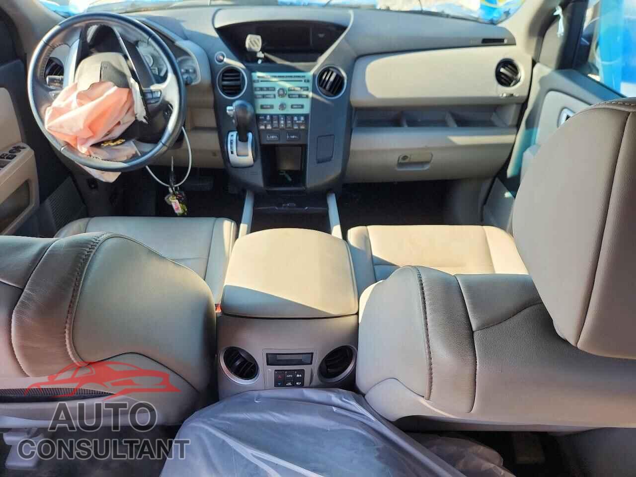 HONDA PILOT 2011 - 5FNYF3H53BB044291