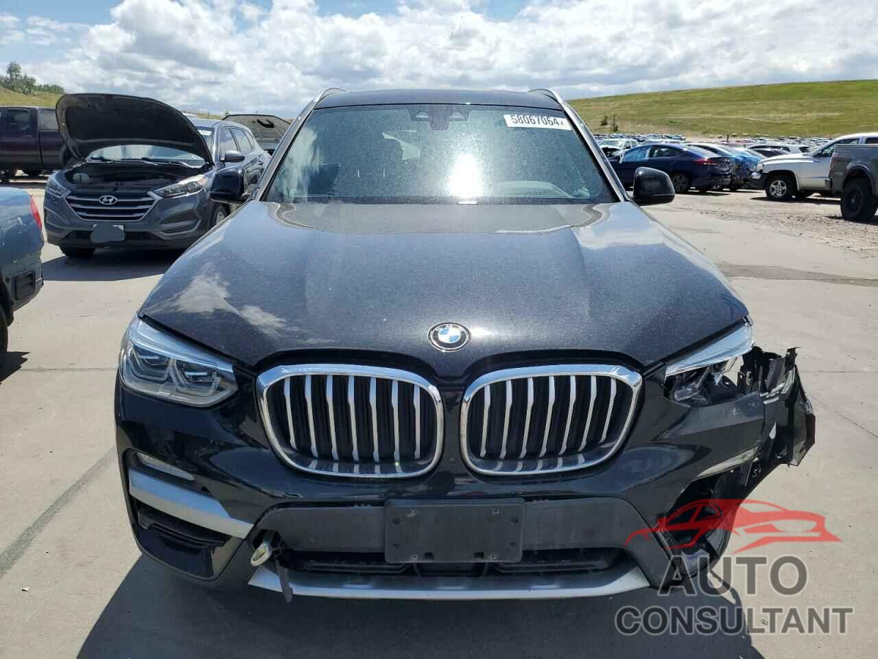 BMW X3 2018 - 5UXTR9C55JLD69470