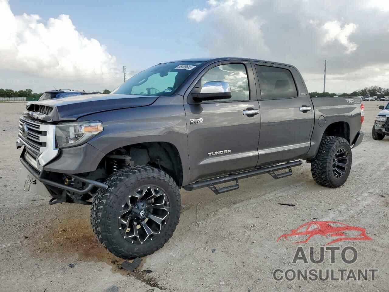 TOYOTA TUNDRA 2018 - 5TFHW5F18JX735073