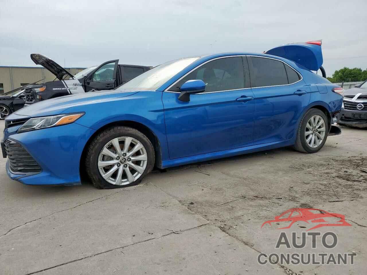 TOYOTA CAMRY 2020 - 4T1C11AK7LU371763