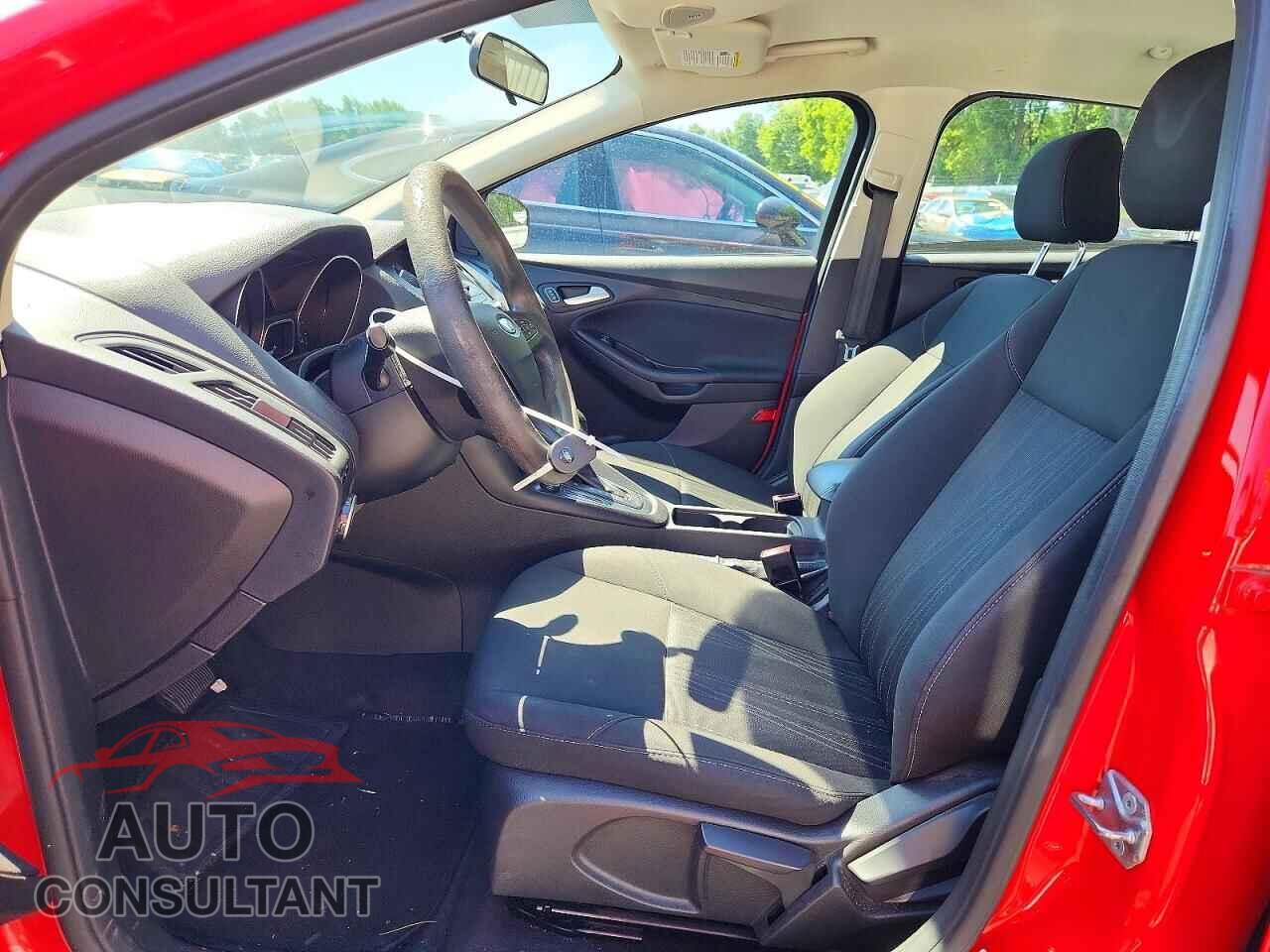 FORD FOCUS 2017 - 1FADP3K2XHL278739