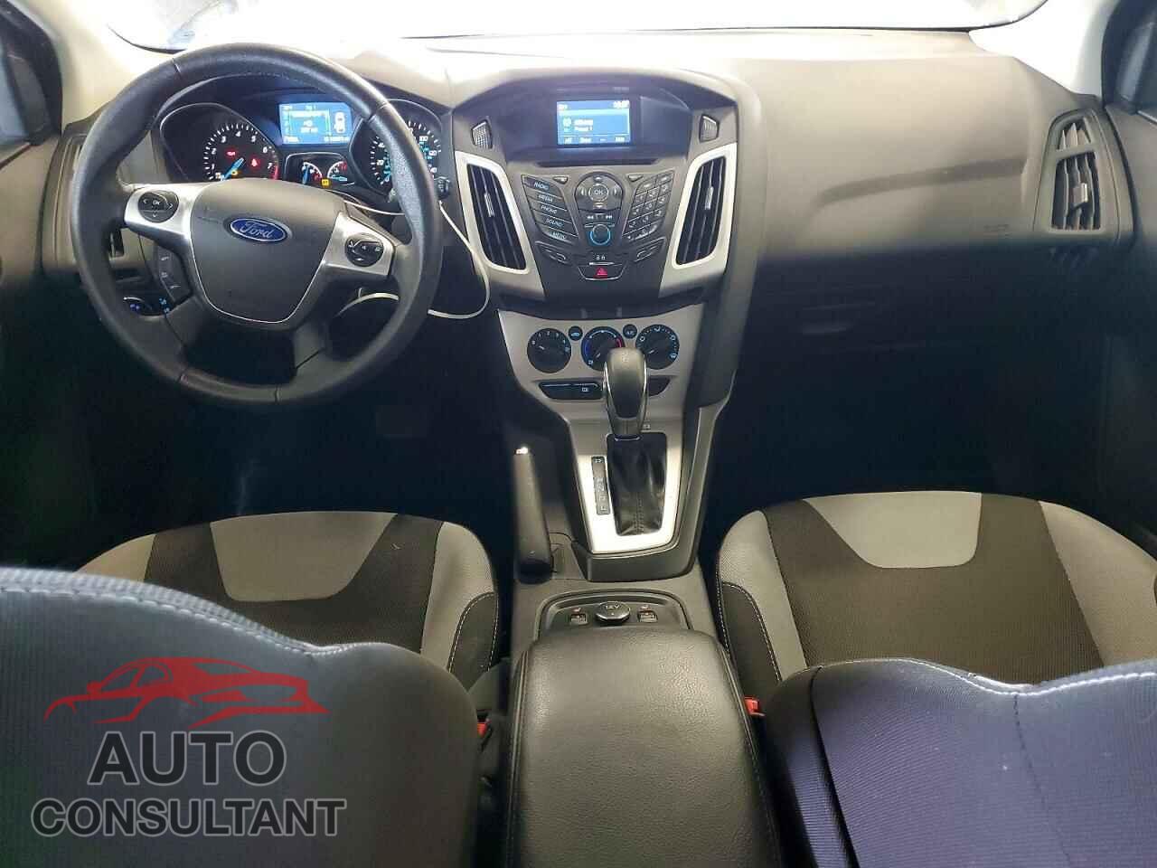 FORD FOCUS 2014 - 1FADP3K23EL463579