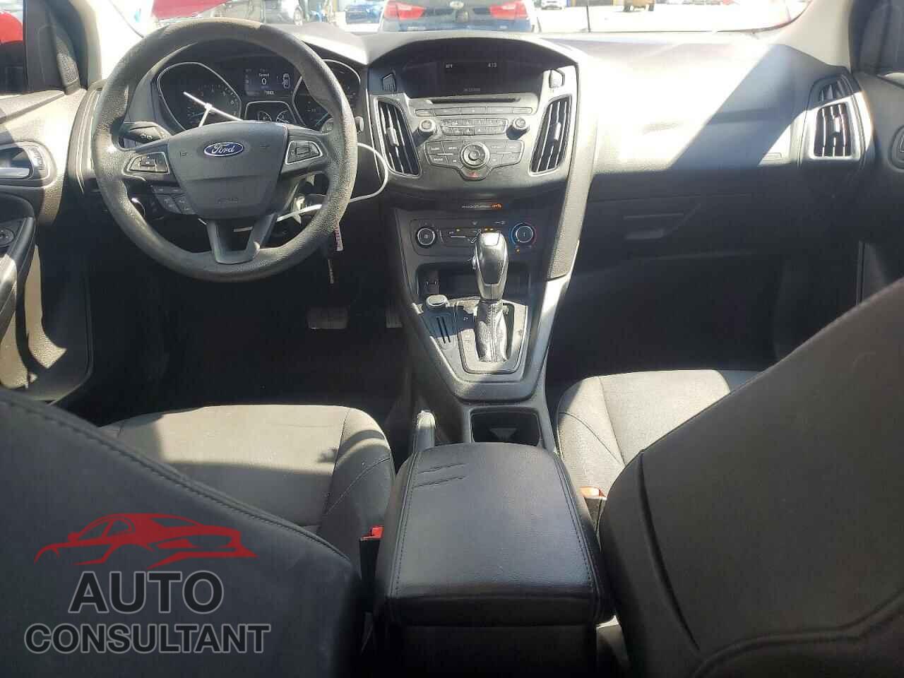 FORD FOCUS 2016 - 1FADP3F25GL389417