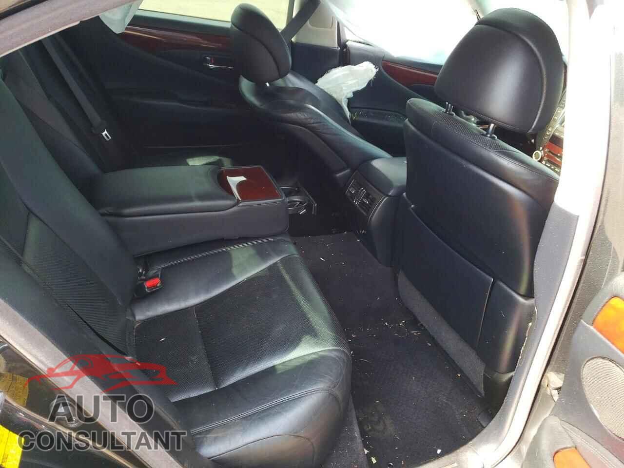 LEXUS LS460 2009 - JTHCL46F595000260
