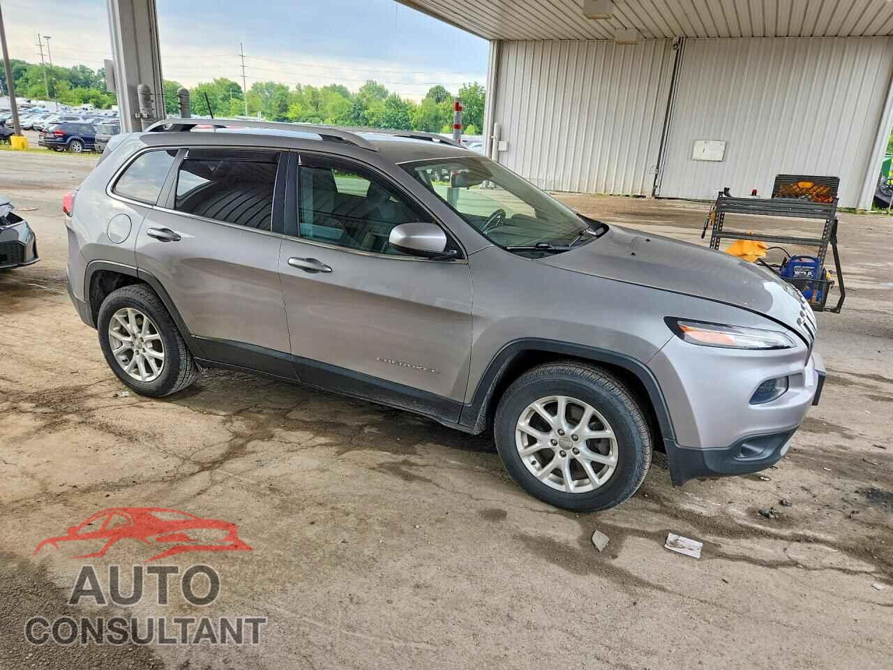 JEEP CHEROKEE 2016 - 1C4PJMCS9GW270318