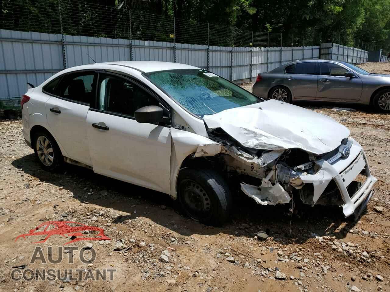 FORD FOCUS 2014 - 1FADP3E2XEL104516