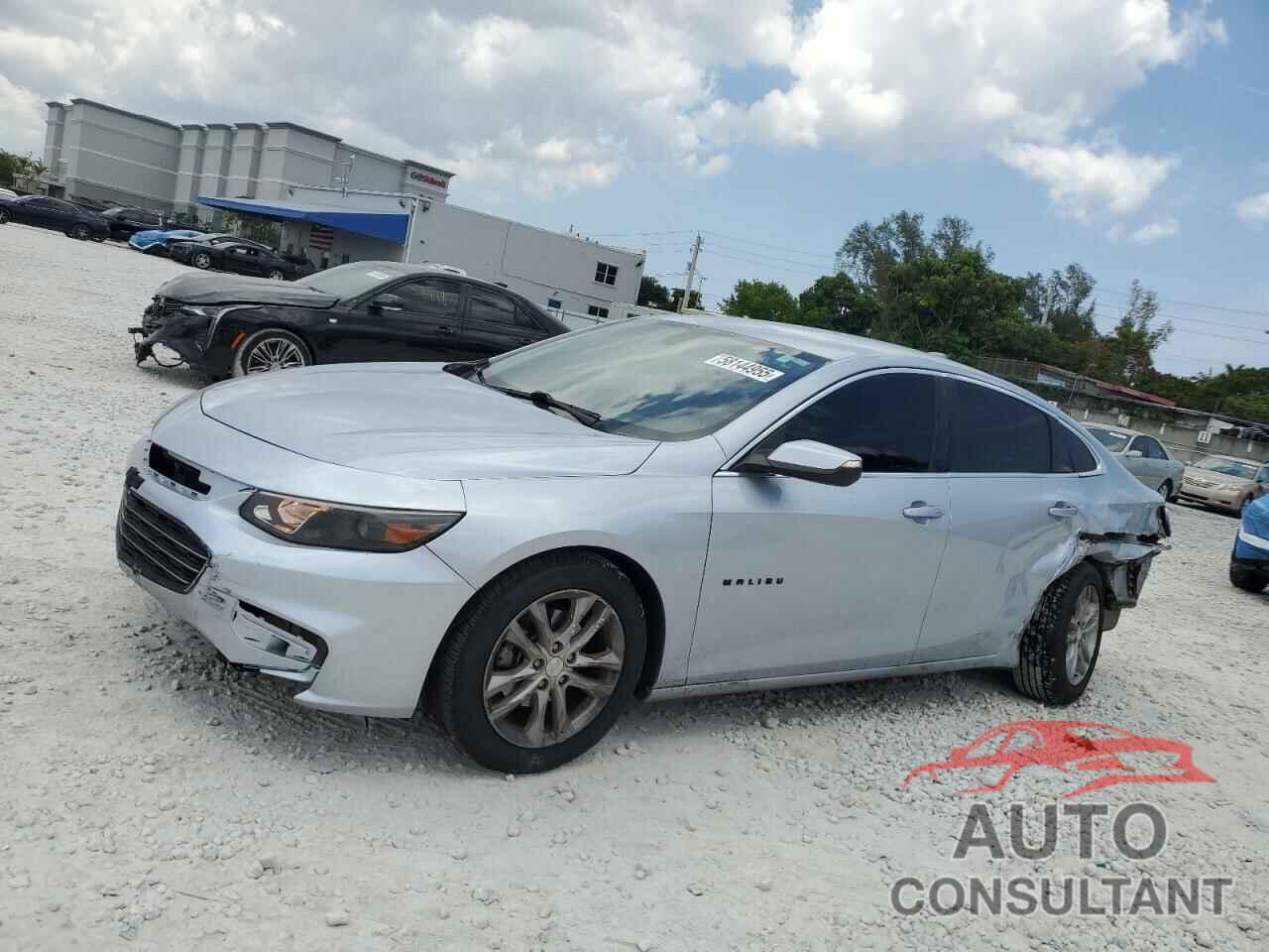 CHEVROLET MALIBU 2018 - 1G1ZD5ST5JF175545