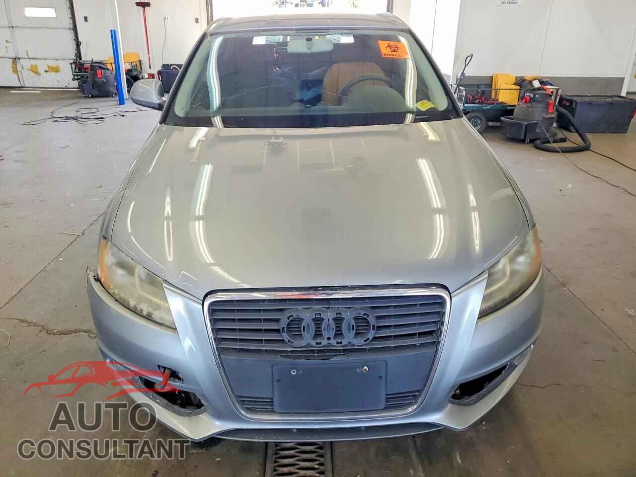 AUDI A3 2010 - WAUBEBFM8AA106625