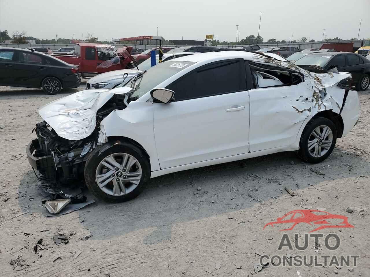 HYUNDAI ELANTRA 2020 - 5NPD84LF2LH593742