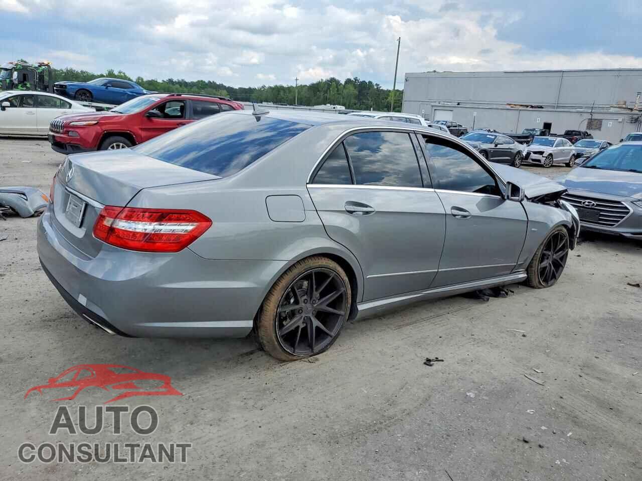 MERCEDES-BENZ E-CLASS 2012 - WDDHF5KB1CA603038