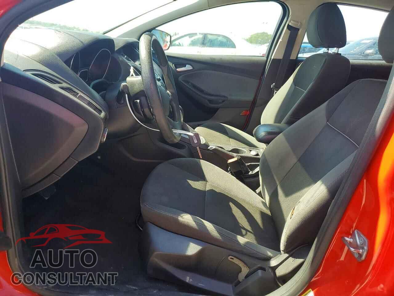 FORD FOCUS 2014 - 1FADP3F21EL347498