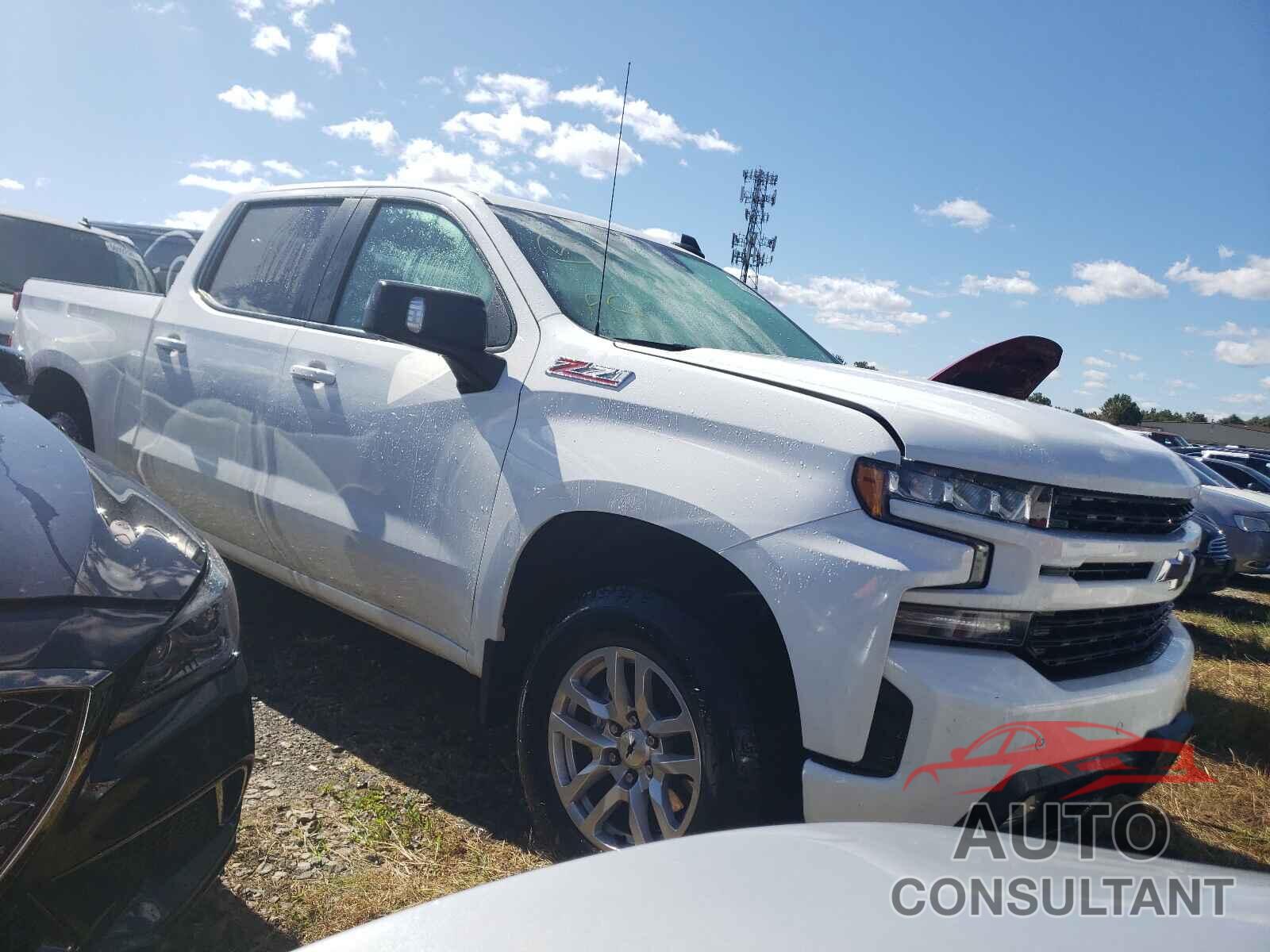 CHEVROLET SILVERADO 2021 - 1GCUYEED2MZ300899