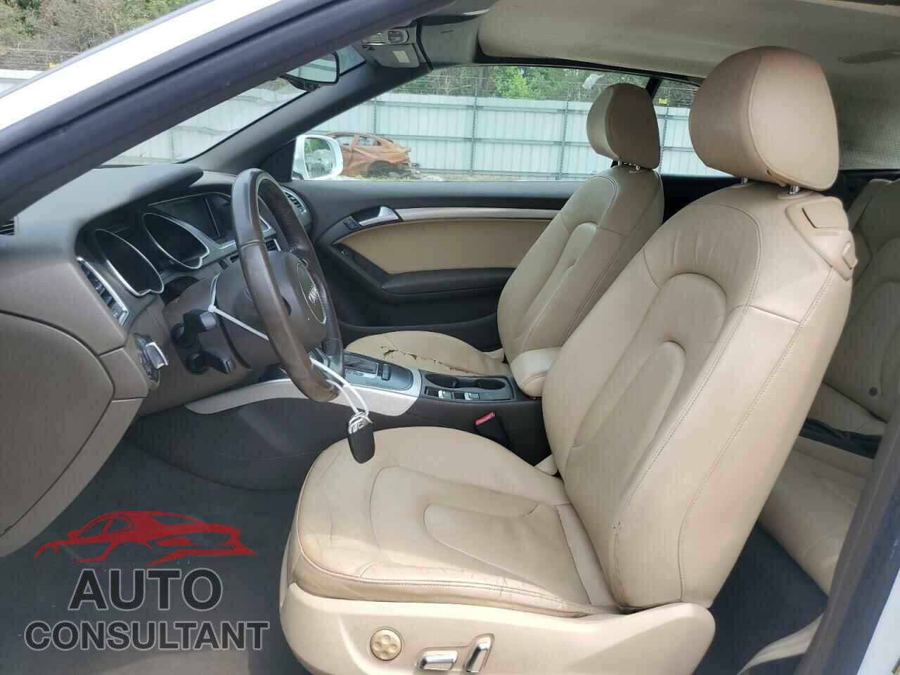 AUDI A5 2013 - WAULFAFH3DN015614